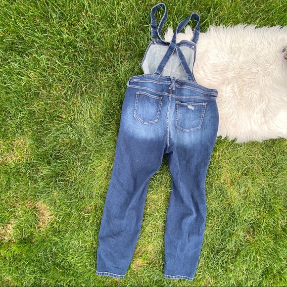 Torrid EUC distressed overalls 22 - Picture 8 of 9